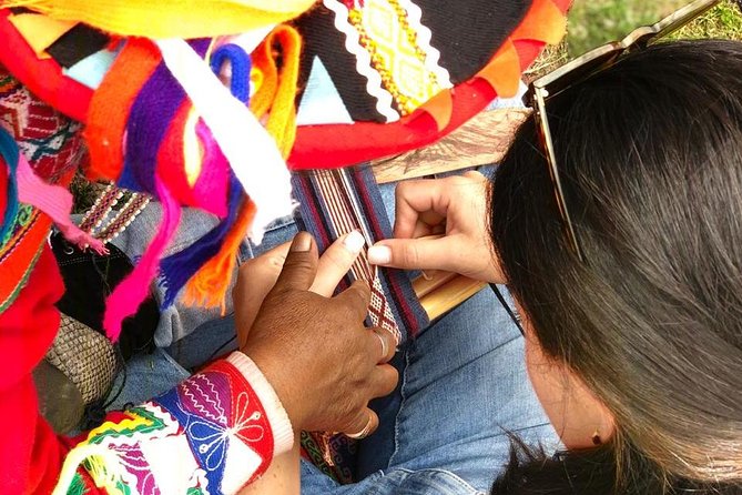 Sacred Valley Textile Workshop – Dyeing & Weaving in Cusco - Meeting Ruth and the Weaving Family