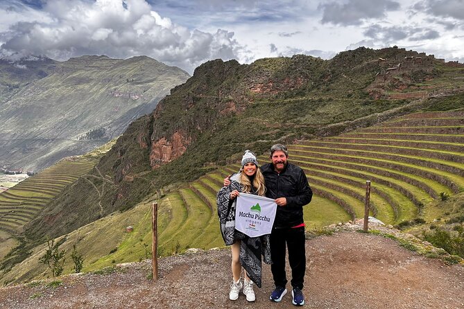 Sacred Valley VIP Private Tour - Pisac combines ruins, tradition, and art