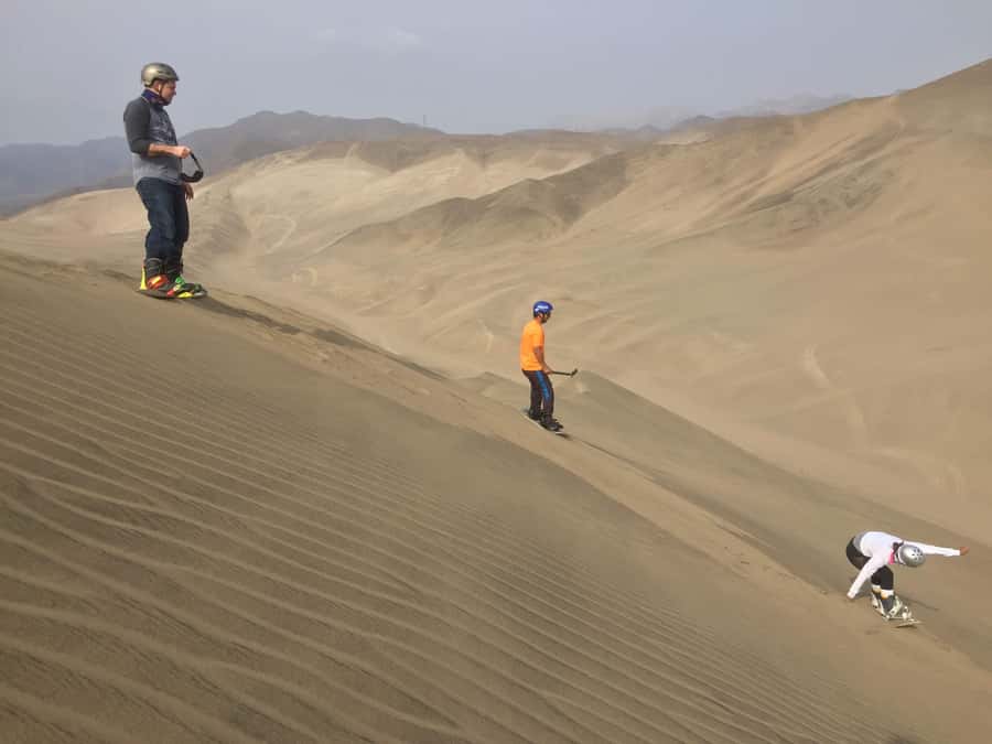 Sandbording in Lima - The food stop and the human touch