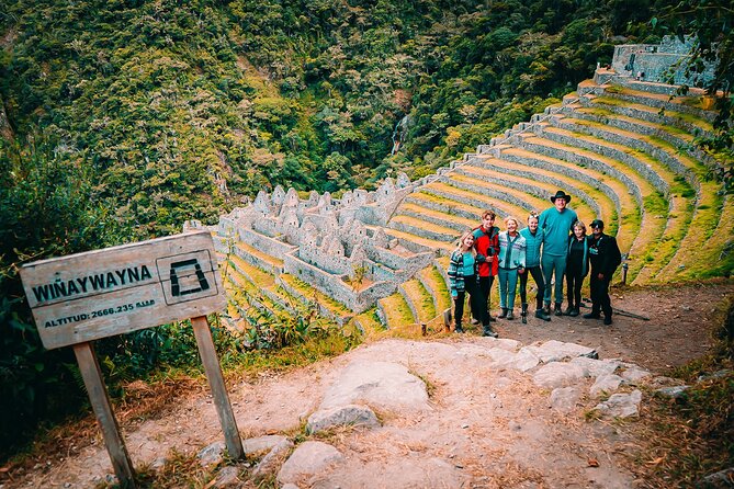 Short Inca Trail to Machu Picchu 2 Days/1 Night - Chachabamba and the first steps at Km 104
