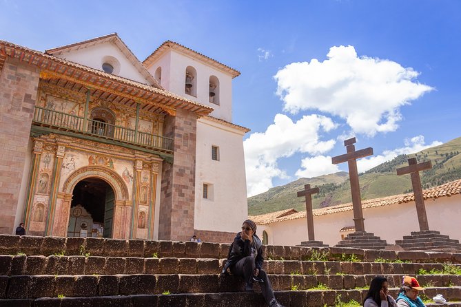 Sightseeing Bus Tour from Cusco to Puno with Buffet Lunch - Raqchi and the Temple of Wiracocha