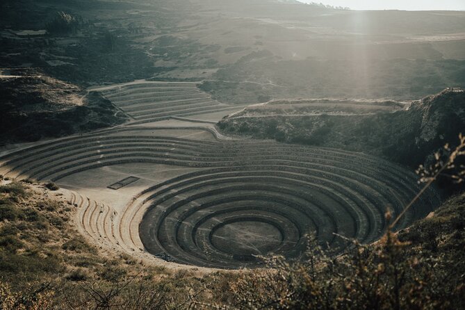 Small-Group 3-day Cusco Tour to Sacred Valley, Machu Picchu & Rainbow Mountain - Guides, drivers and the human side of the tour