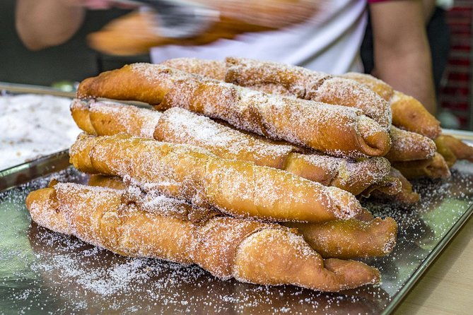 Street Food, Market & Old Eateries Tour in Lima's Historic Center - Chinatown and the story behind chifa