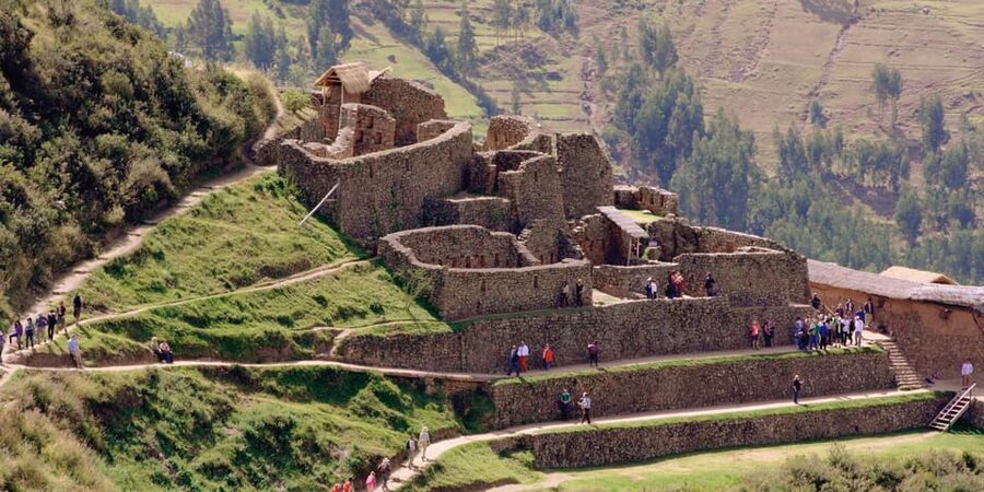 Super Sacred Valley with Transfer to Ollantaytambo - Maras, where more than 4,000 salt ponds still work