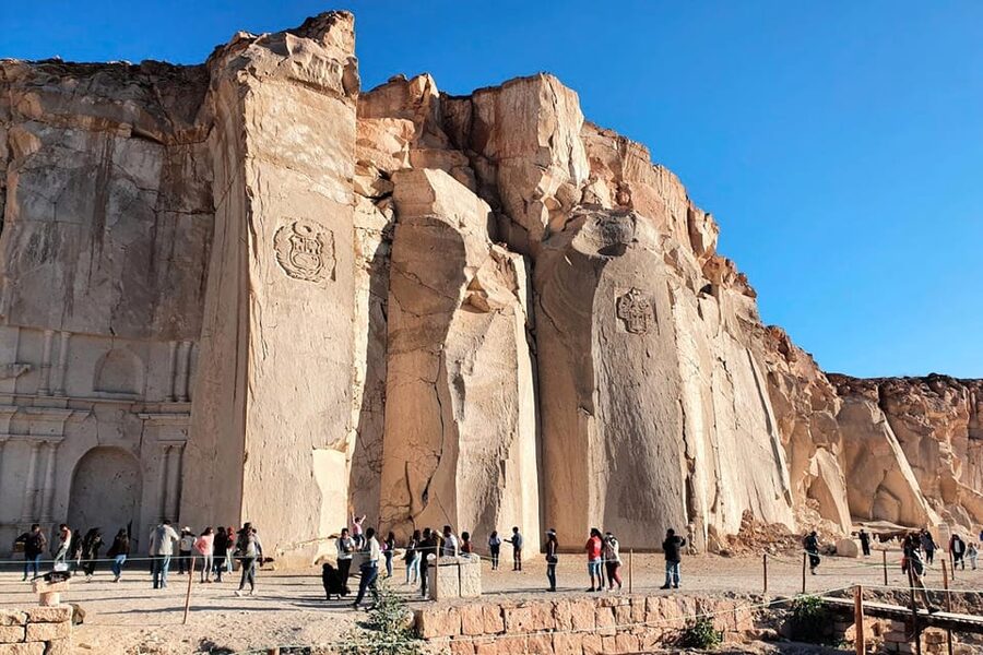 Tour + Hike to the Sillar Route and Culebrillas in Arequipa - Apachetas and the return to Arequipa