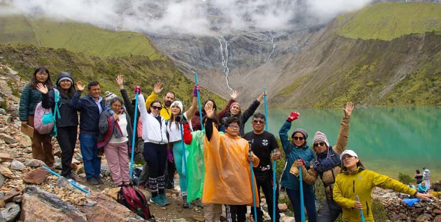 Tour Humantay Lake in Cusco + Breakfast and lunch - What to pack for this high-altitude day