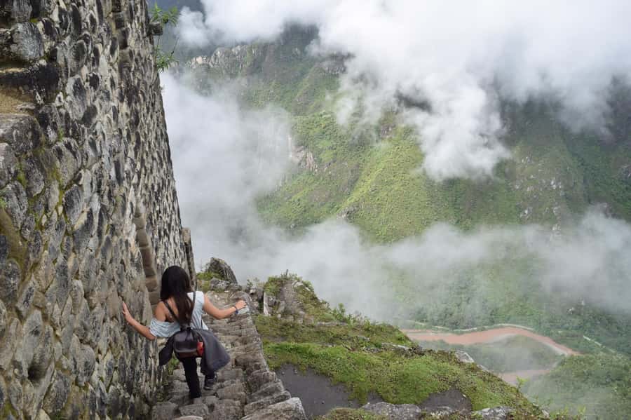 Tour Machu Picchu + Mountain of Huayna Picchu 2 days - What to bring and what to leave behind
