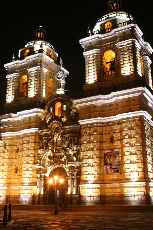 Tour of Lima with a visit to the catacombs of San Francisco. - San Francisco Convent and the underground catacombs