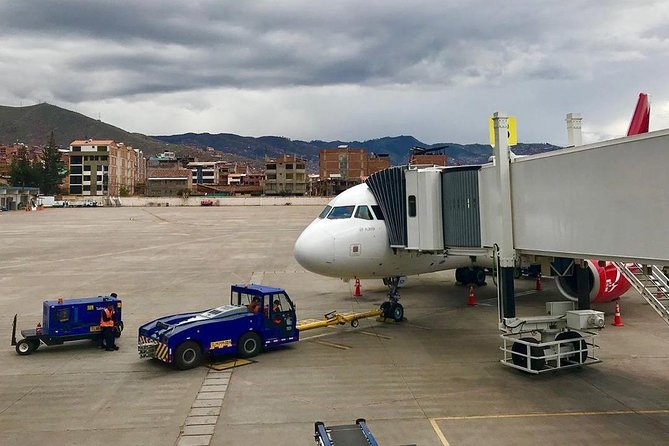 Transfer Cusco Airport to Hotel in Cusco (Round trip) - Key Points at a Glance
