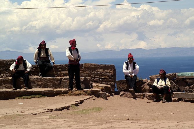 Uros and Taquile Islands on New and Comfortable SpeedBoat - A simple lunch with lake views